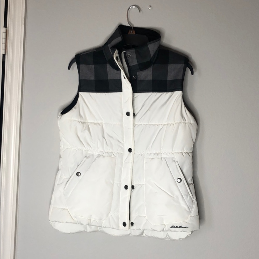 Eddie Bauer white puffer vest￼